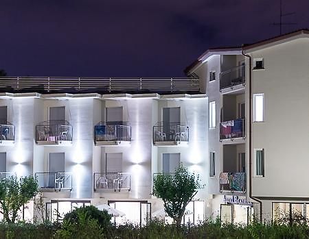 Hotel Beatrice Sirolo Luaran gambar