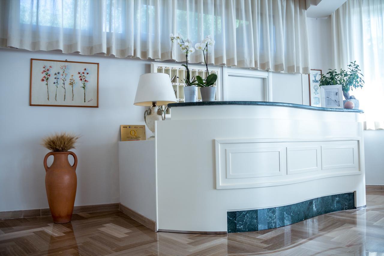 Hotel Beatrice Sirolo Luaran gambar