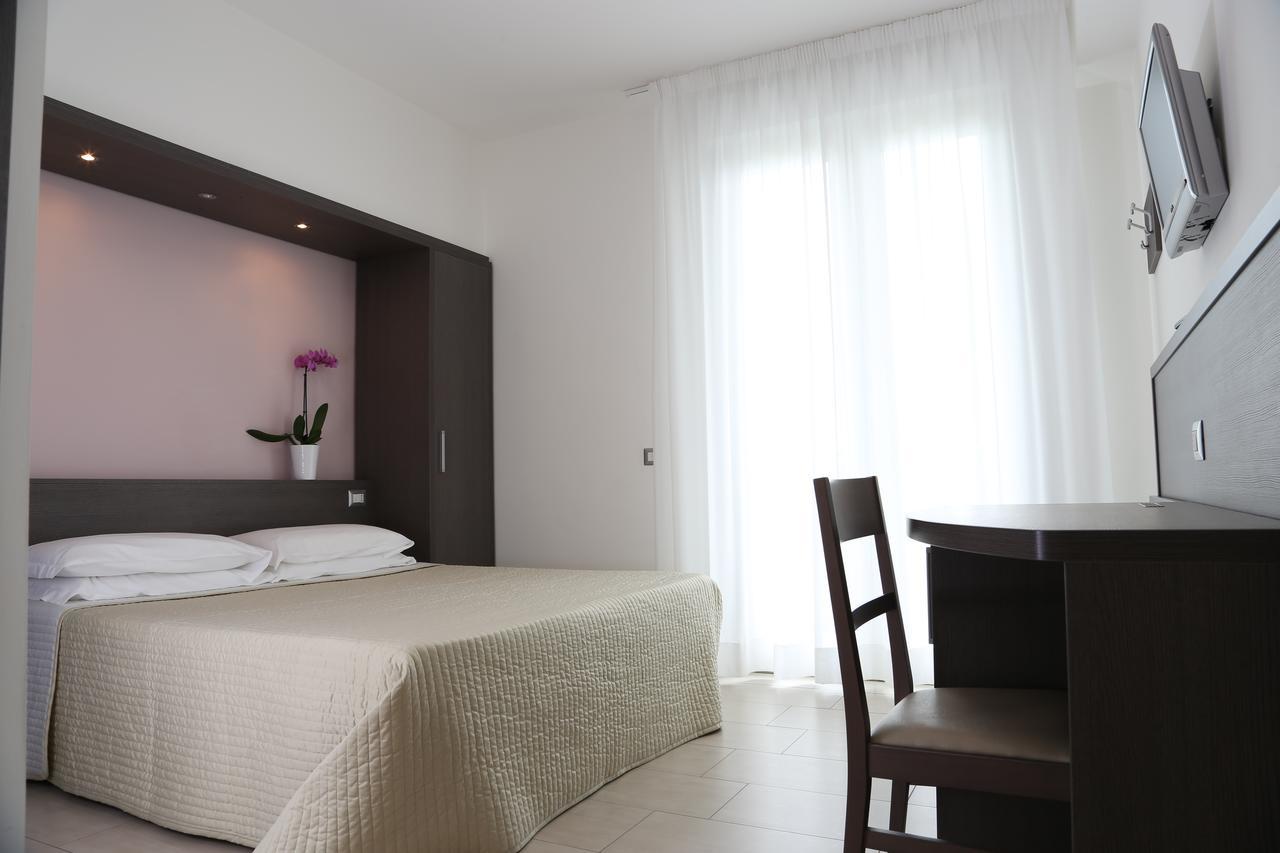 Hotel Beatrice Sirolo Luaran gambar